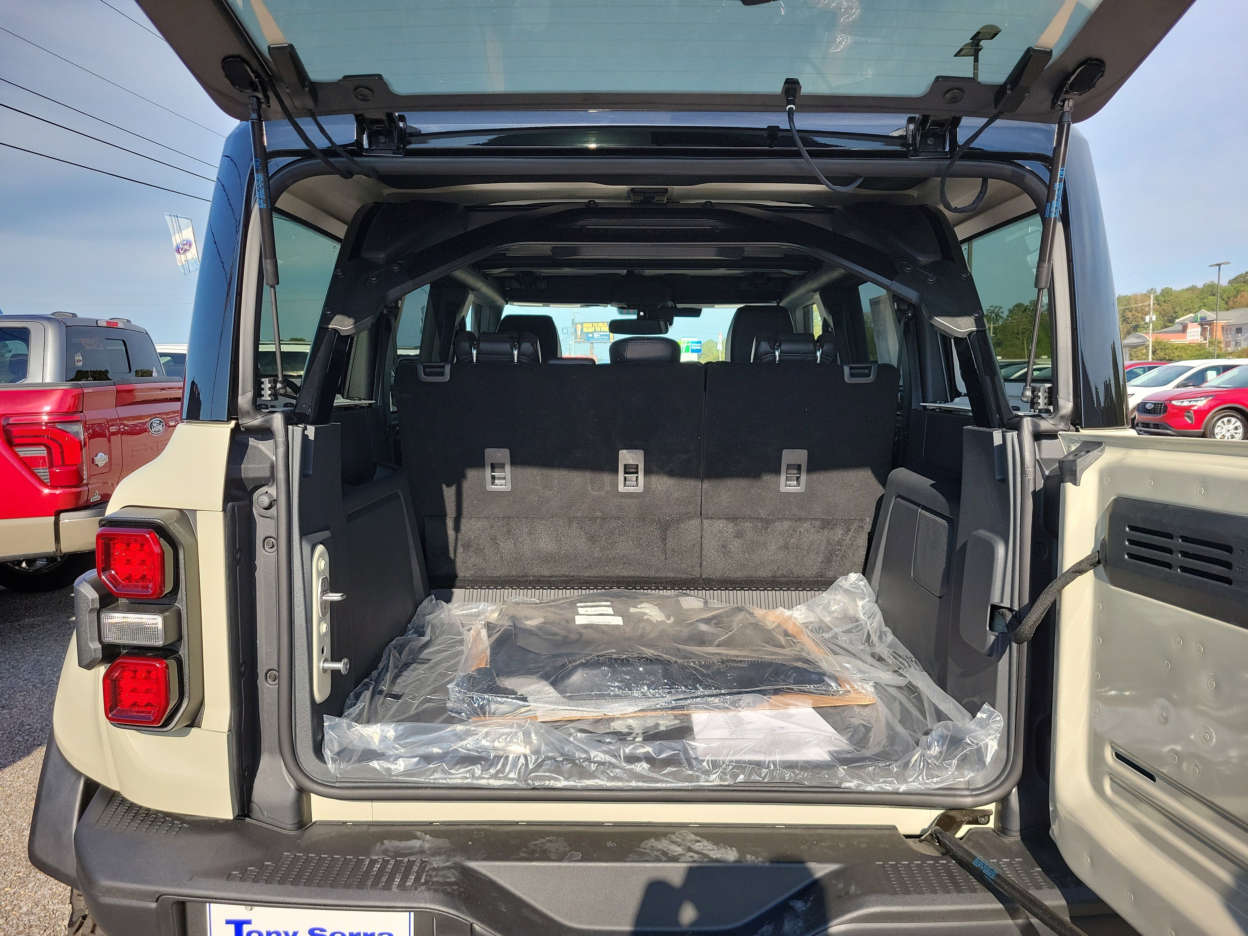 New 2025 Ford Bronco Raptor image 10