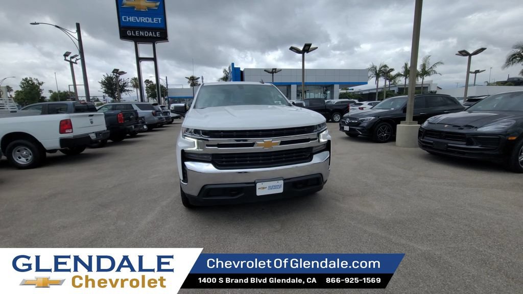 Certified 2022 Chevrolet Silverado 1500 LT AWD/4WD image 3