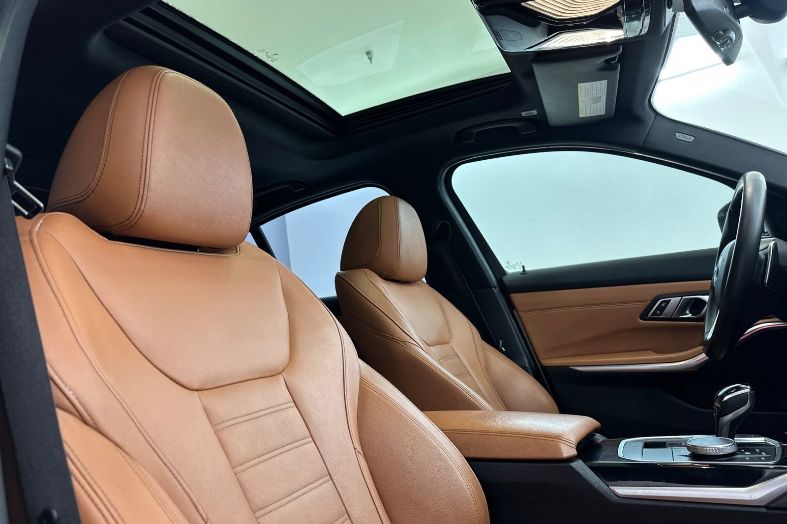 Used 2019 BMW 330i Sedan w/ Convenience Package RWD image 26