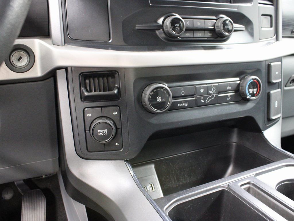 Used 2022 Ford F150 XLT image 49
