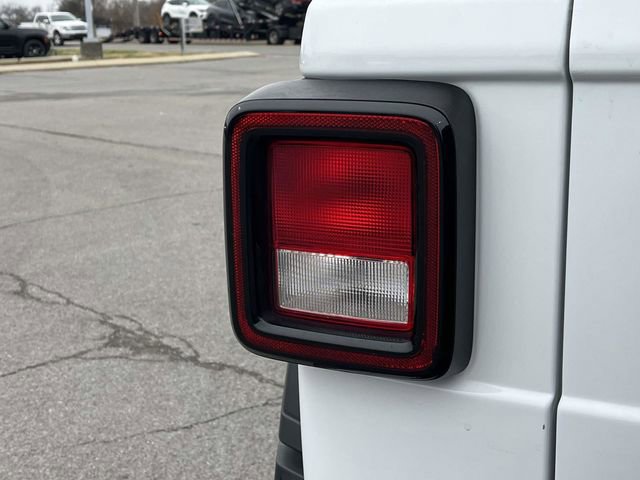 Used 2024 Jeep Wrangler Sport S image 10