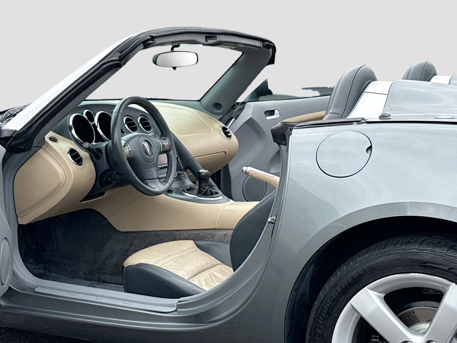 Used 2006 Pontiac Solstice Convertible w/ Premium Package image 6