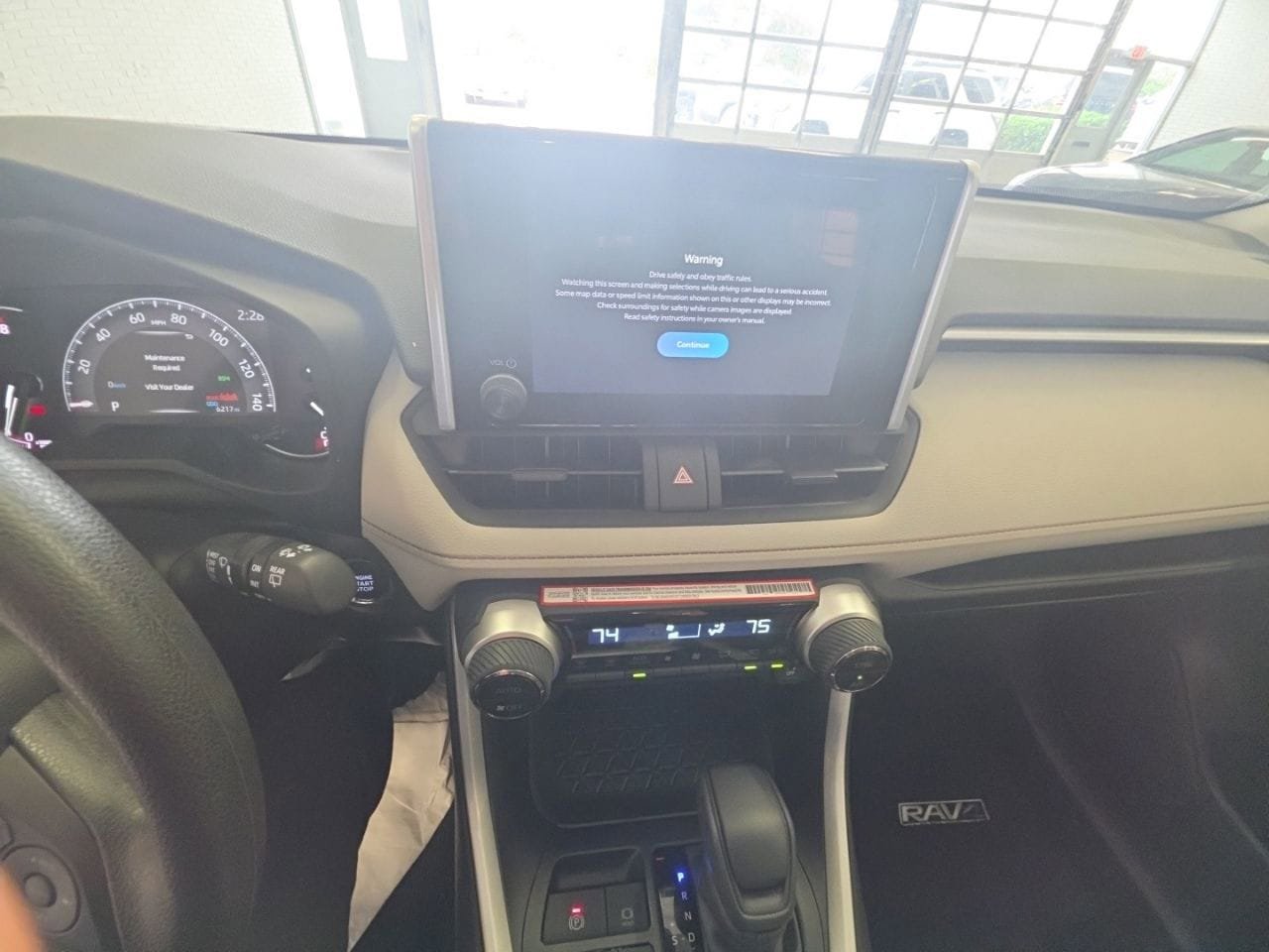 Used 2025 Toyota RAV4 XLE FWD image 14