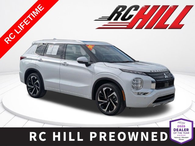 Used 2024 Mitsubishi Outlander SEL FWD image 1