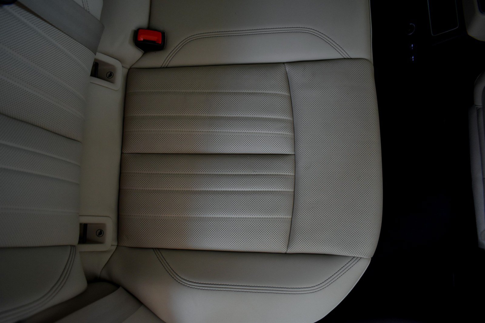 Used 2019 Audi e-tron Premium Plus AWD/4WD image 43