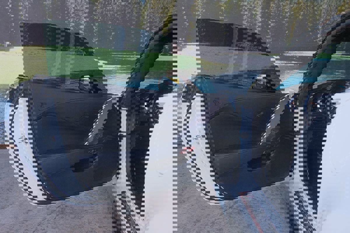 Used 2019 Chevrolet Corvette Grand Sport w/ Carbon Flash Badge Package image 10