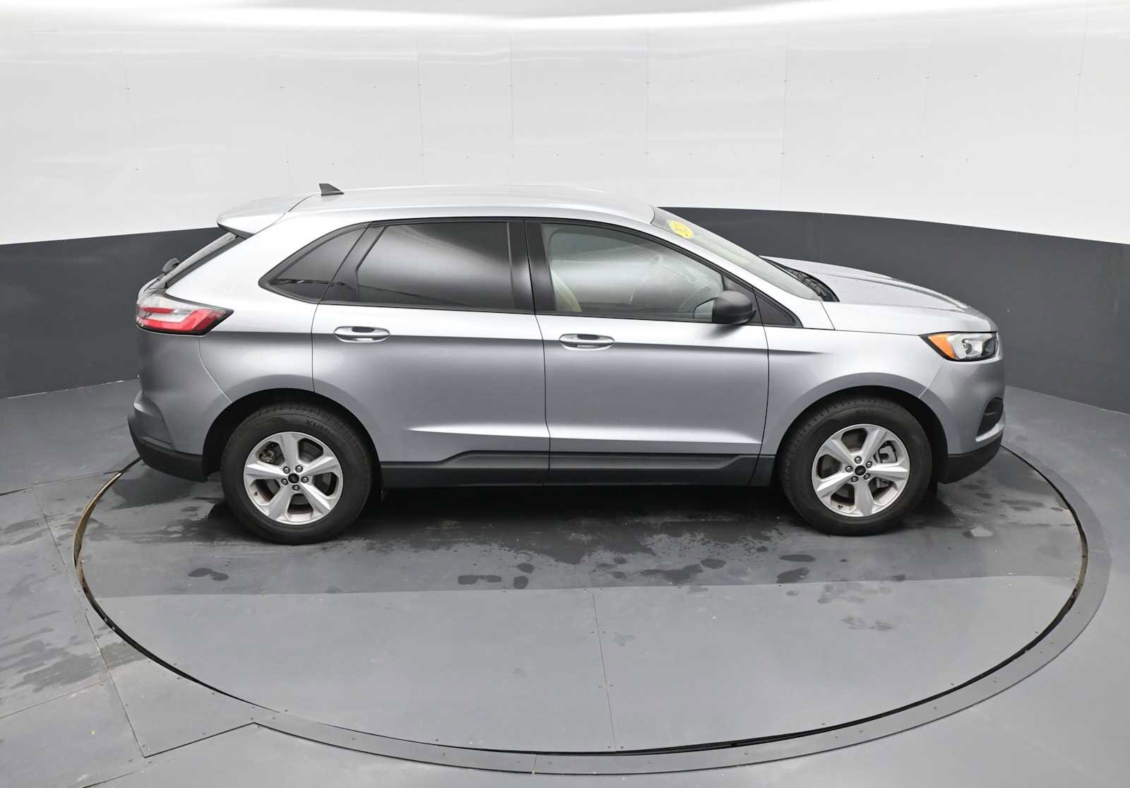 Used 2023 Ford Edge SE AWD/4WD image 28