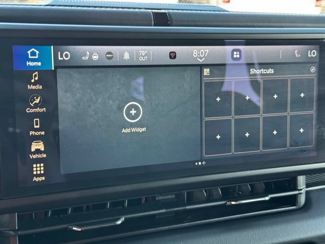 Certified 2025 Jeep Wrangler Unlimited Rubicon w/ Convenience Group AWD/4WD image 28