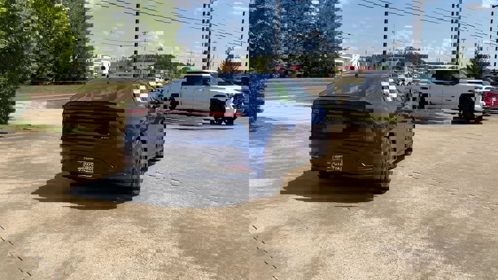 New 2026 Toyota Prius LE image 6