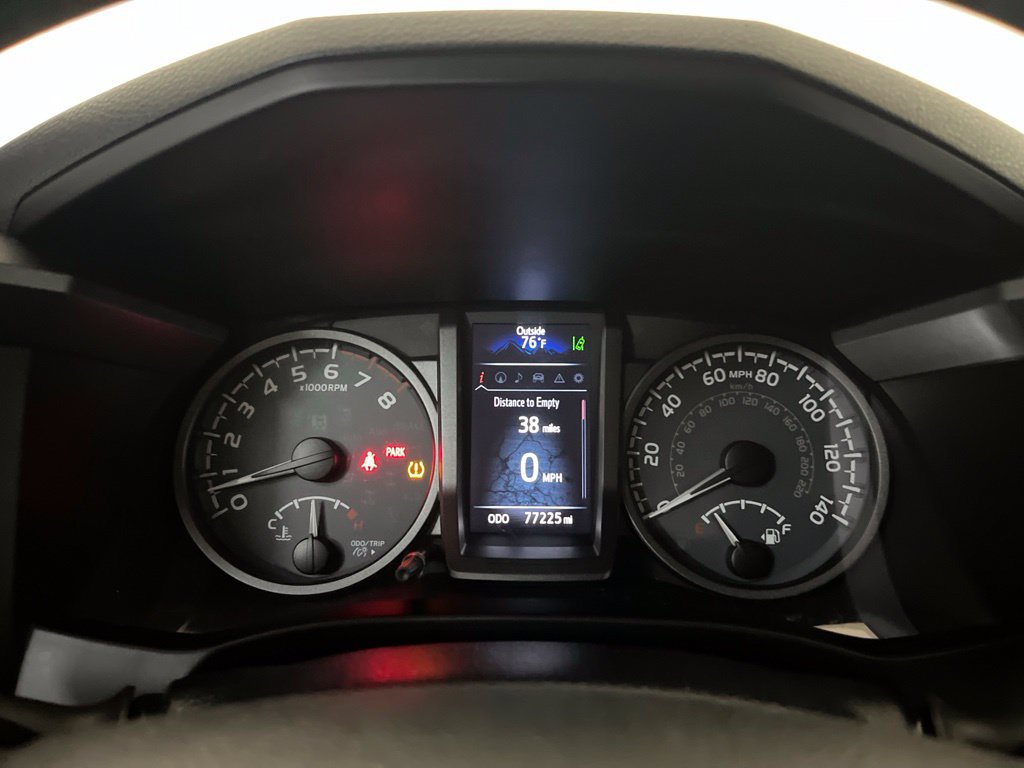 Used 2018 Toyota Tacoma TRD Off-Road AWD/4WD image 62