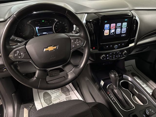 Used 2018 Chevrolet Traverse LT image 19