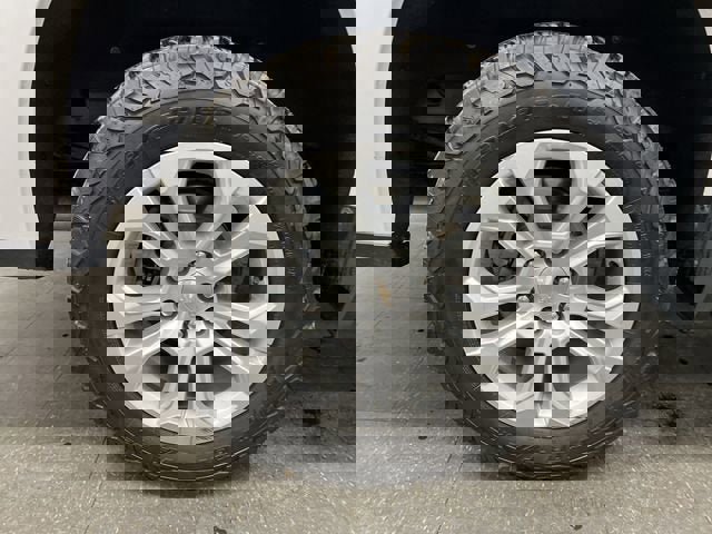 Certified 2022 Chevrolet Silverado 1500 LTZ w/ Technology Package image 33