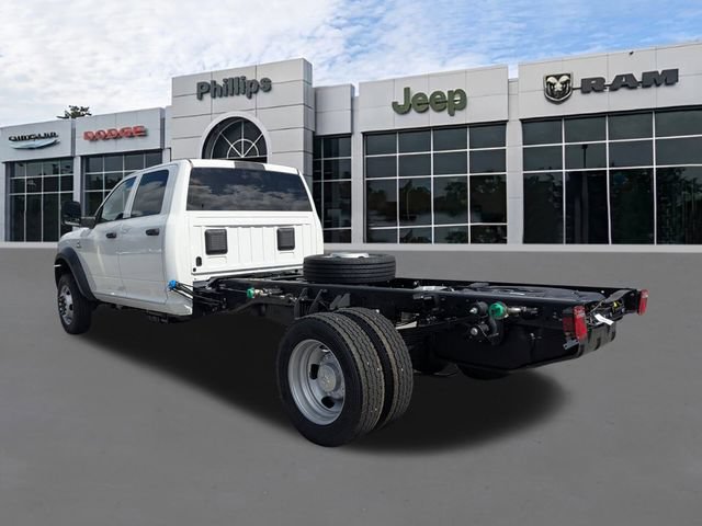 New 2026 RAM 5500 Tradesman w/ Chrome Appearance Group AWD/4WD image 6
