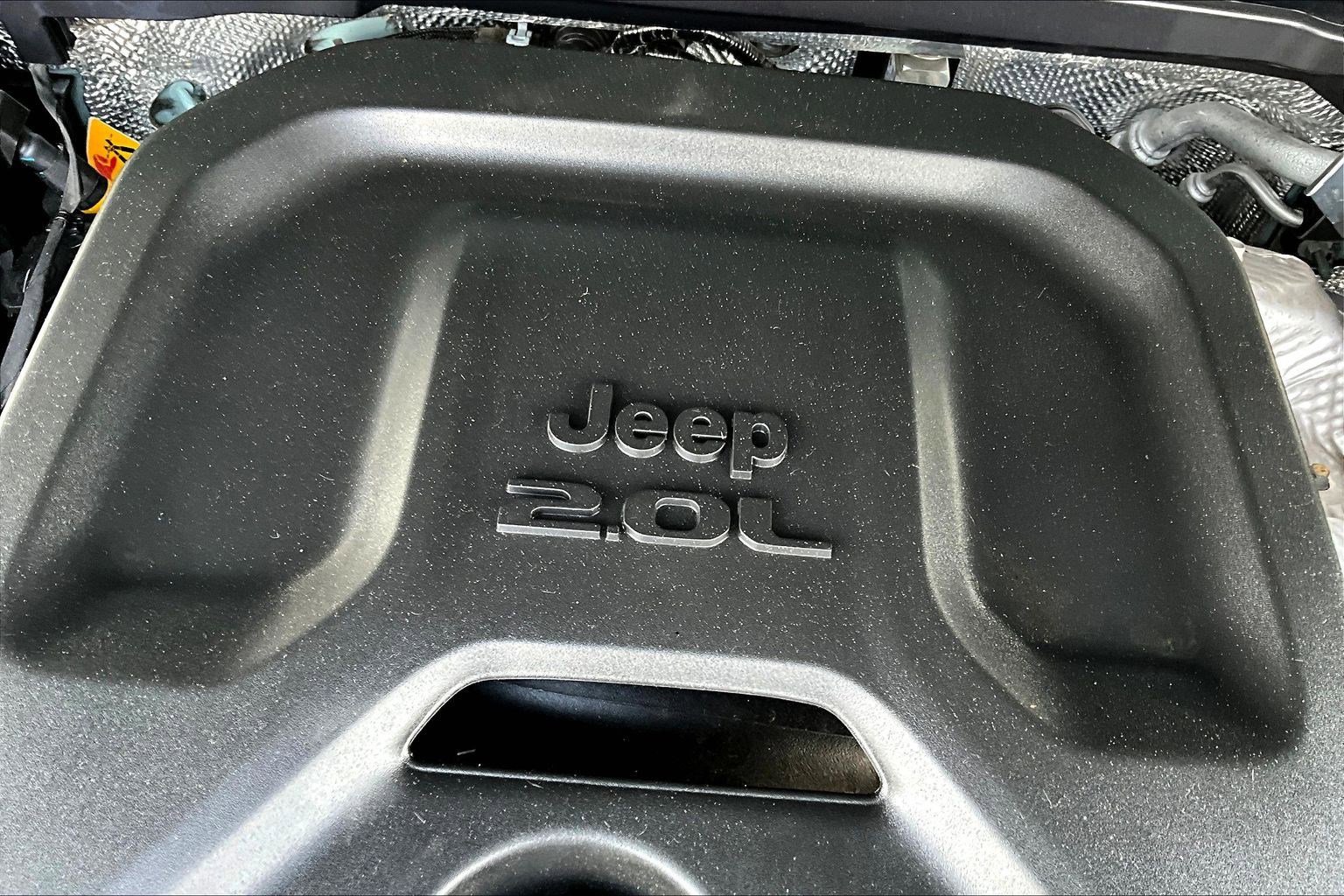 Used 2024 Jeep Wrangler Willys AWD/4WD image 30