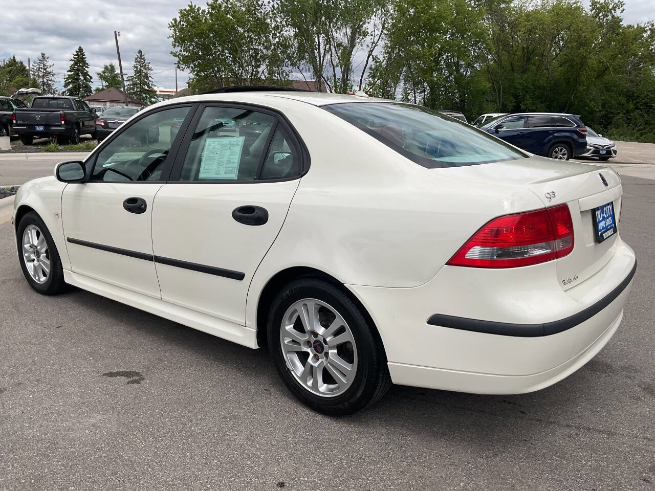 Used 2005 Saab 9-3 Arc FWD image 4