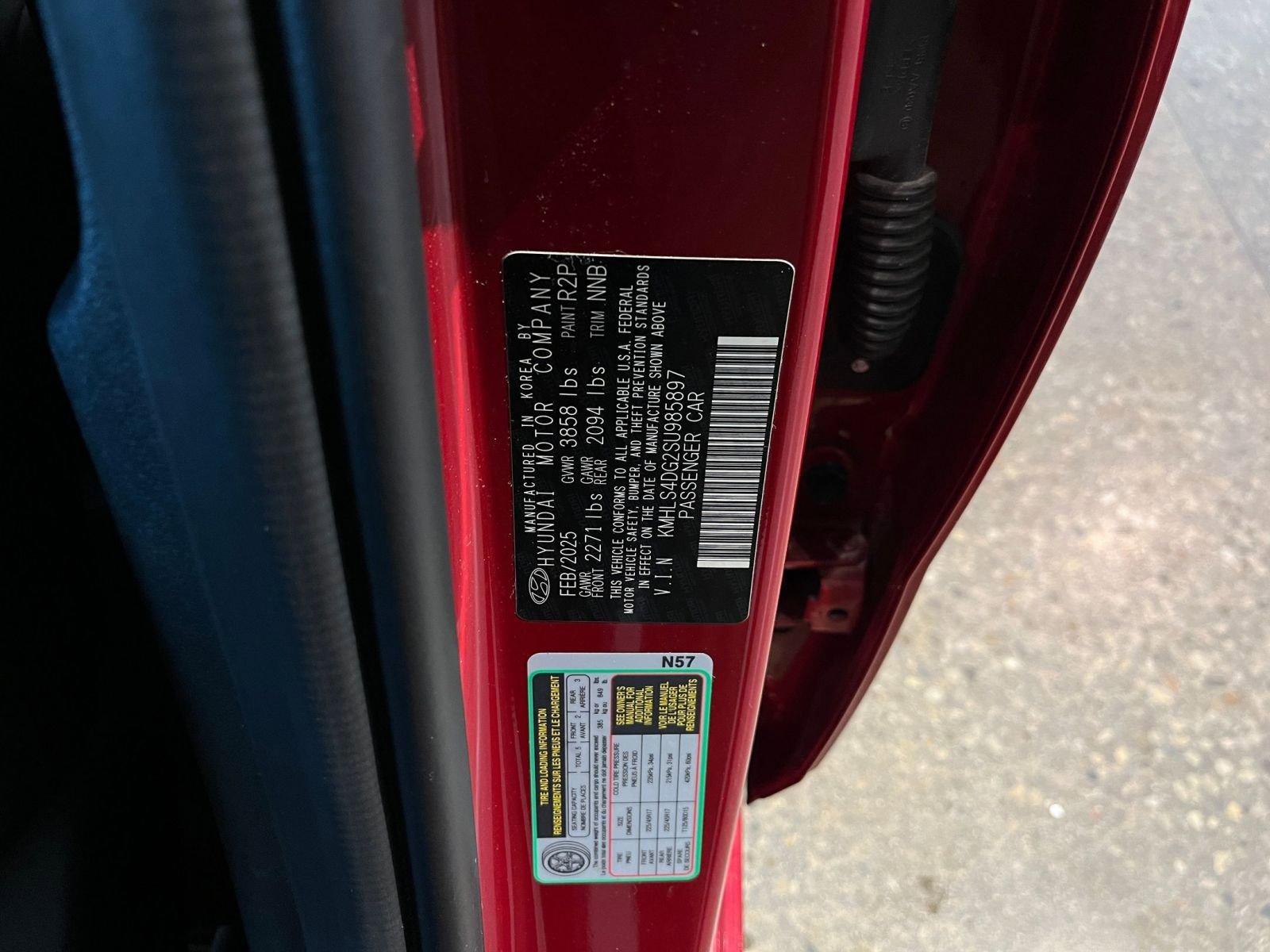 Used 2025 Hyundai Elantra SEL image 30