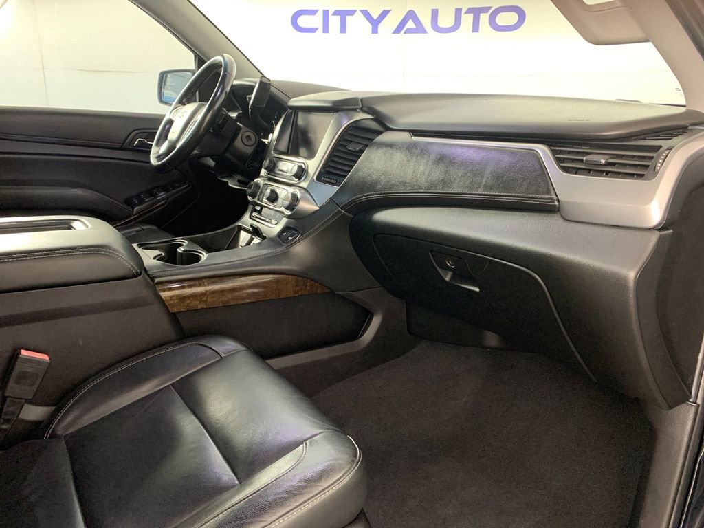 Used 2019 Chevrolet Tahoe LT image 44