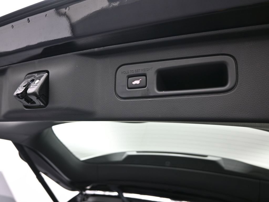 Certified 2023 Honda Pilot Elite image 29