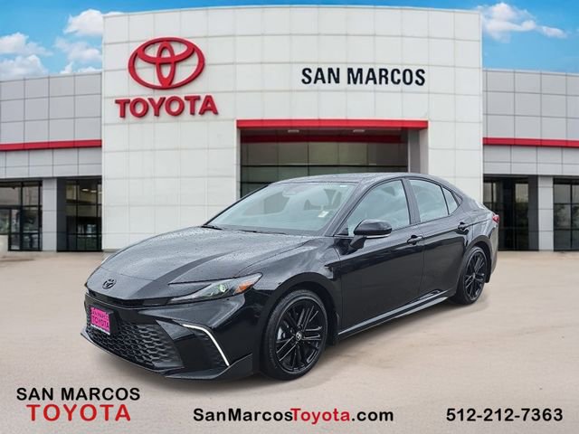 Used 2026 Toyota Camry SE w/ Convenience Package image 1