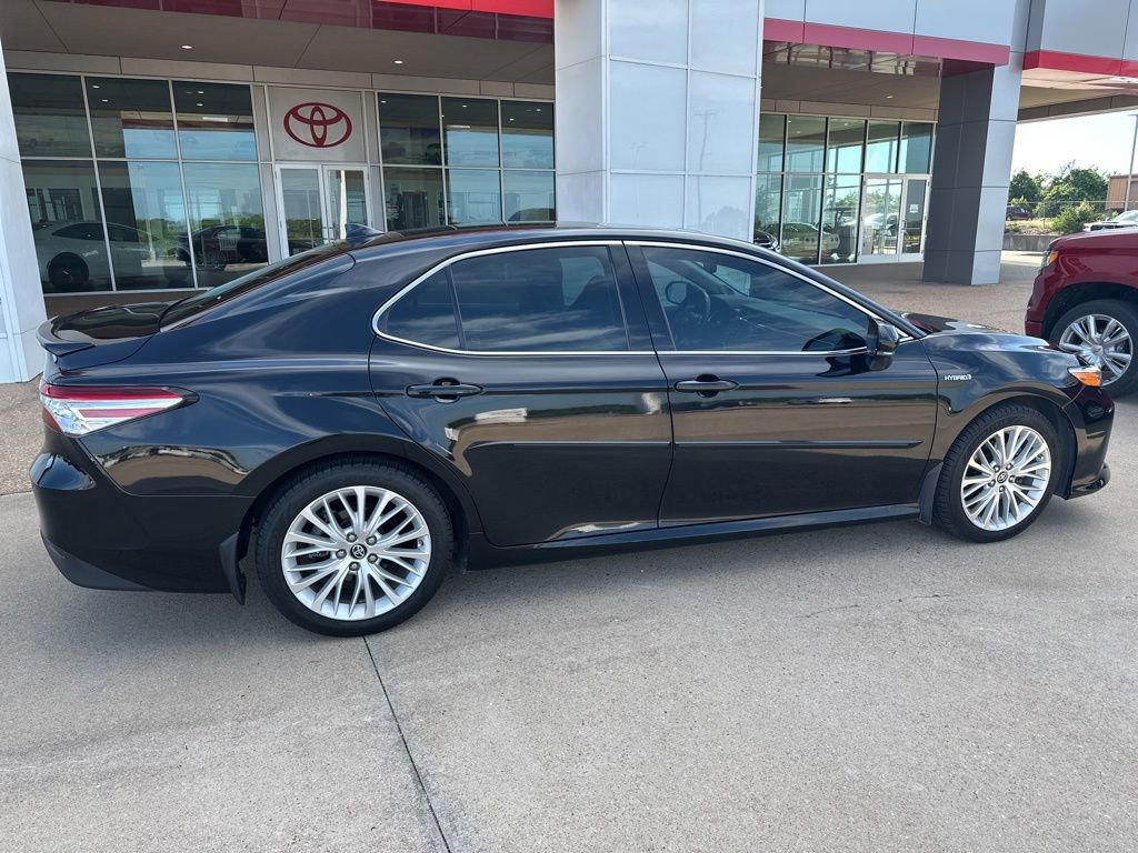Used 2019 Toyota Camry XLE w/ Driver Assist Package FWD image 8