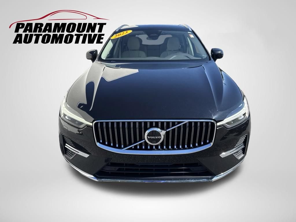 Used 2023 Volvo XC60 B5 Plus w/ Protection Package Premier FWD image 2
