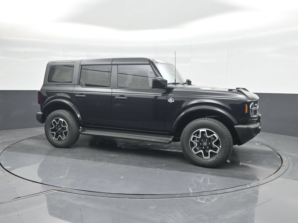 New 2026 Ford Bronco Outer Banks AWD/4WD image 11