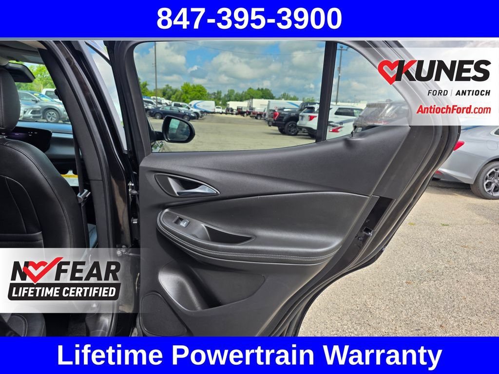 Used 2025 Buick Encore GX Preferred FWD image 34