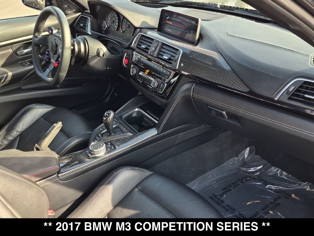 Used 2017 BMW M3 RWD image 33