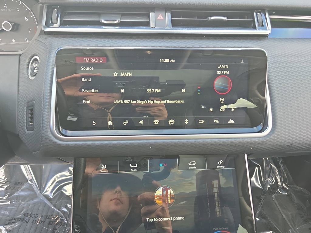 Used 2019 Land Rover Range Rover Velar S image 23