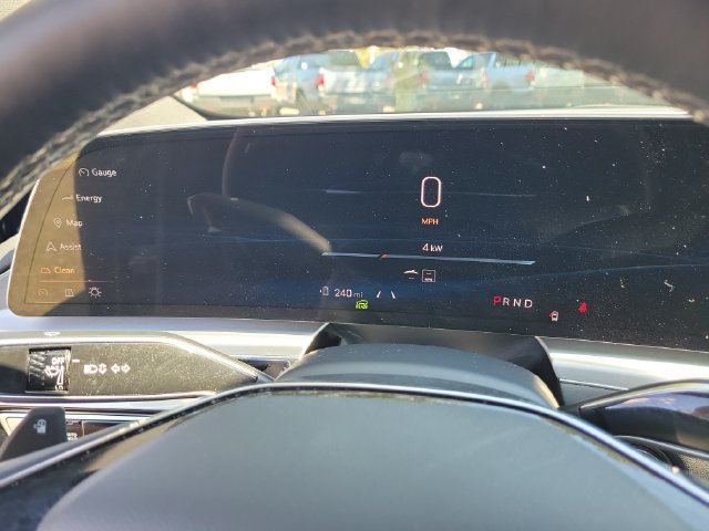 Certified 2024 Cadillac Lyriq Sport AWD/4WD image 27