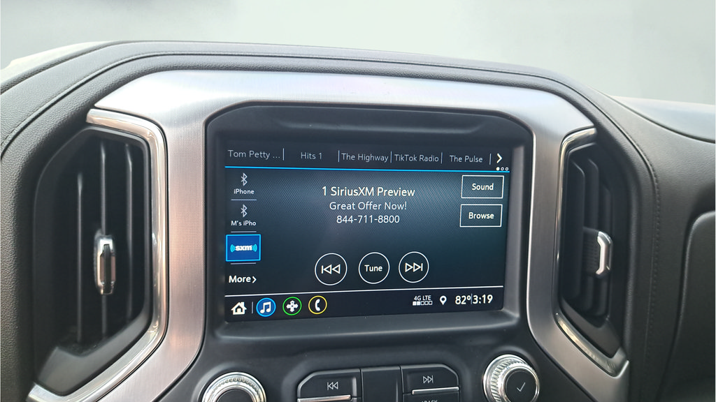 Used 2021 GMC Sierra 1500 SLE w/ Remote Start Package AWD/4WD image 20