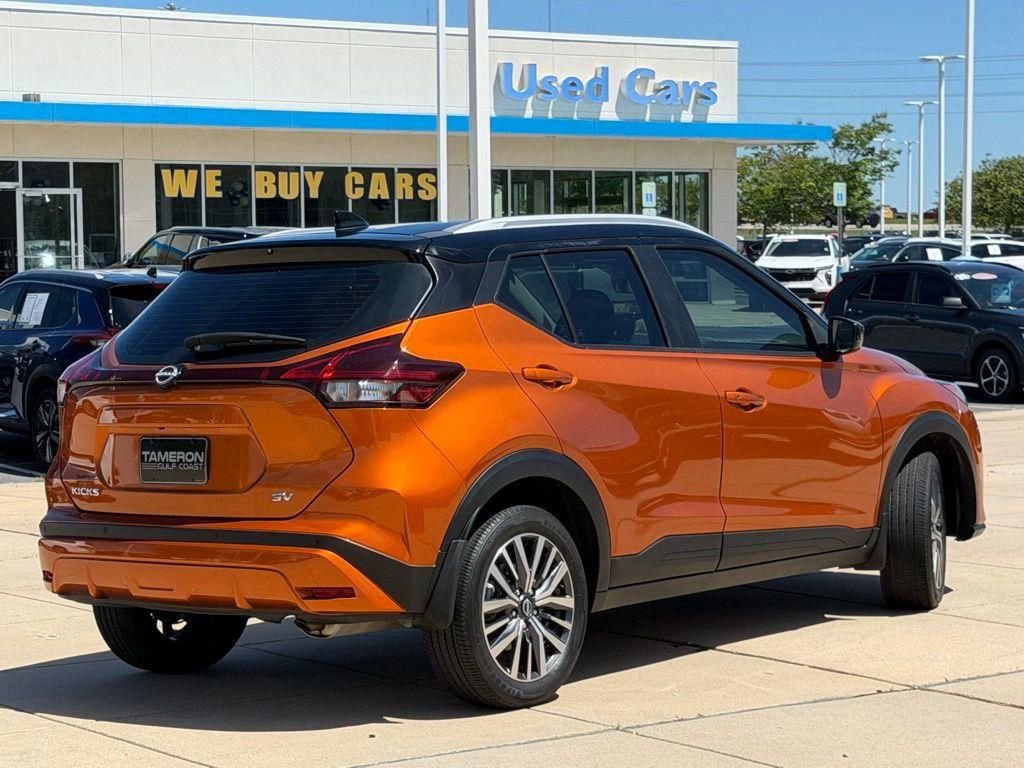 Used 2024 Nissan Kicks SV FWD image 5