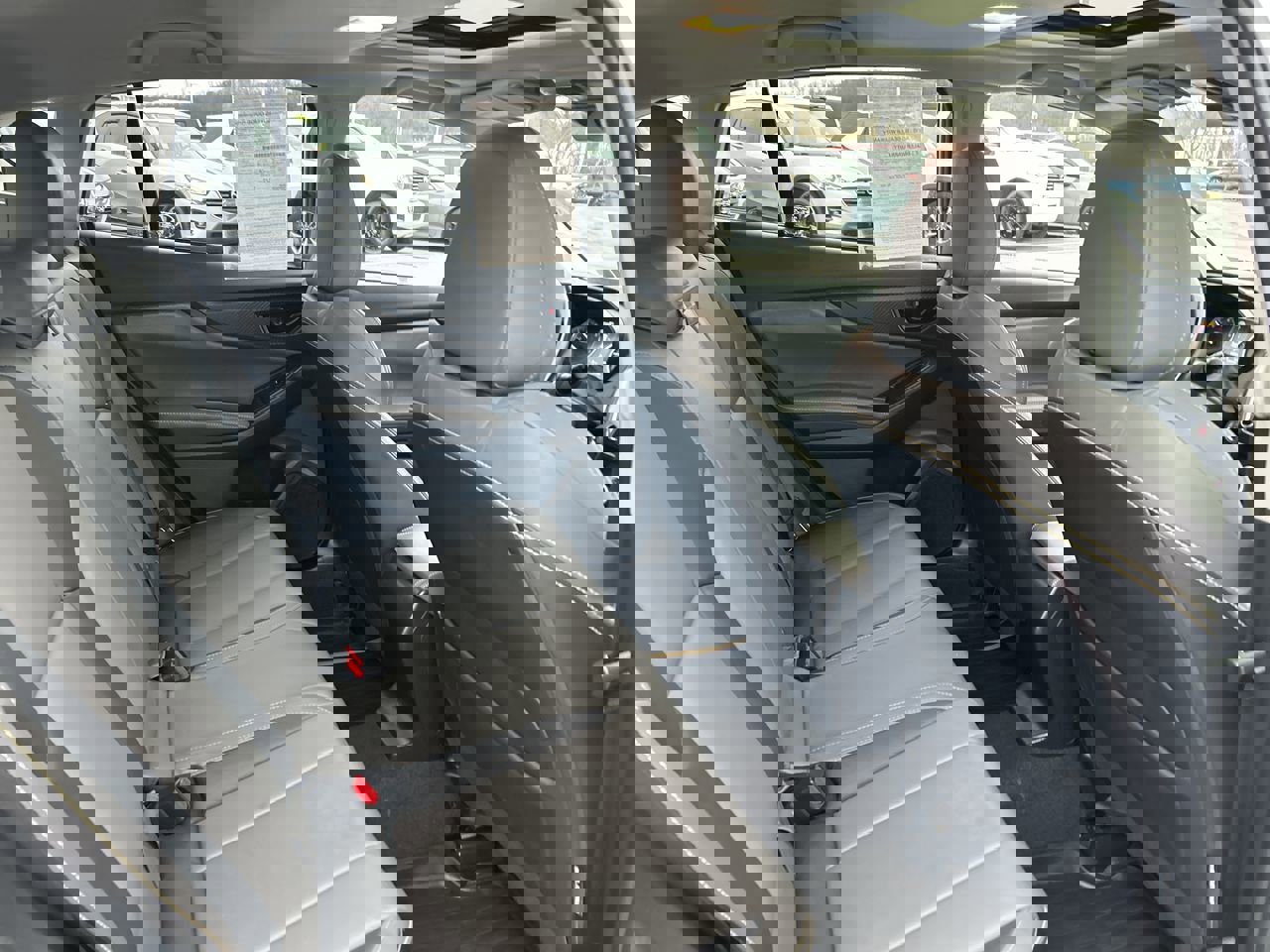 Used 2021 Subaru Crosstrek 2.5i Sport w/ Moonroof Package image 17