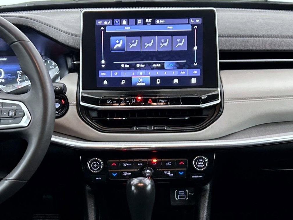 Certified 2023 Jeep Compass Limited AWD/4WD image 12