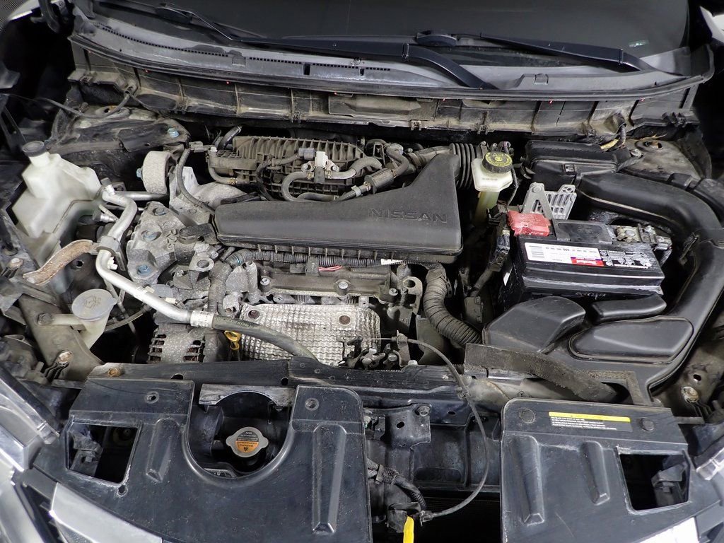 Used 2020 Nissan Rogue SV image 8