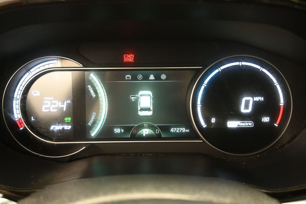 Used 2022 Kia Niro EX w/ Cold Weather Package FWD image 20