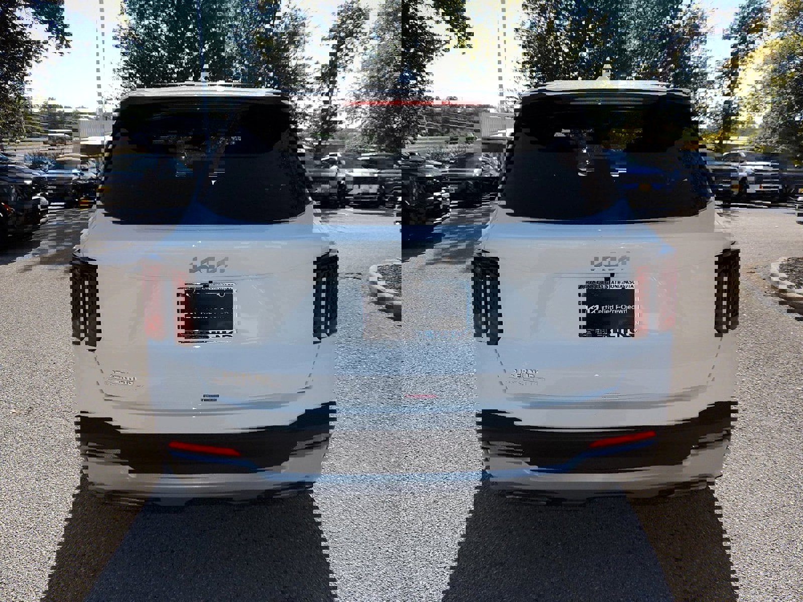 New 2025 Kia Sorento LX image 6