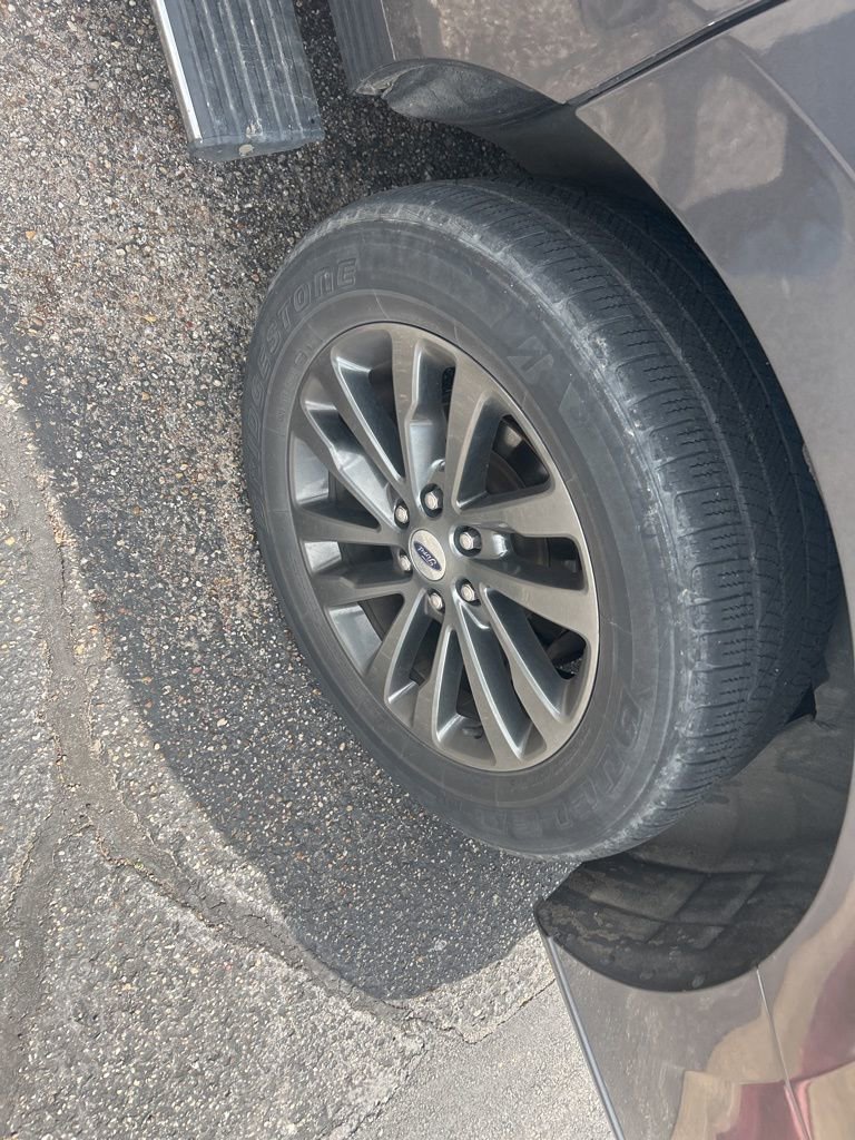 Used 2020 Ford Expedition Max Limited w/ Equipment Group 301A image 8