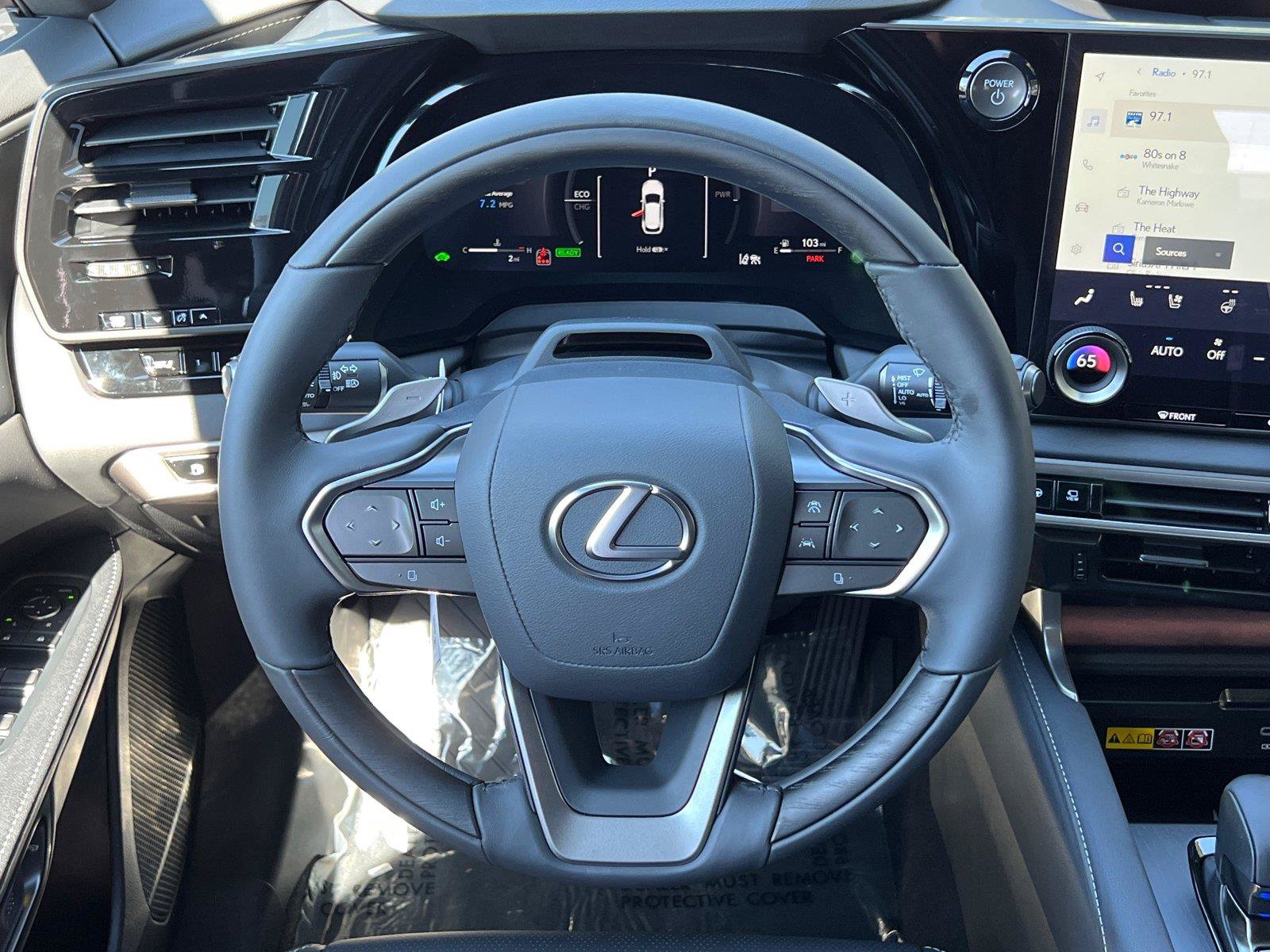 New 2026 Lexus RX 350h AWD/4WD image 17