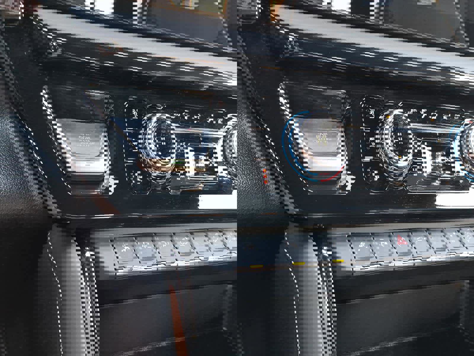 Certified 2026 GMC Sierra 1500 AT4X image 33