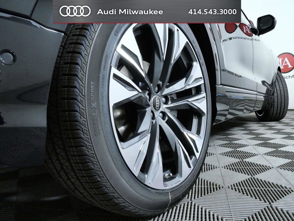 New 2026 Audi Q8 Premium Plus AWD/4WD image 9