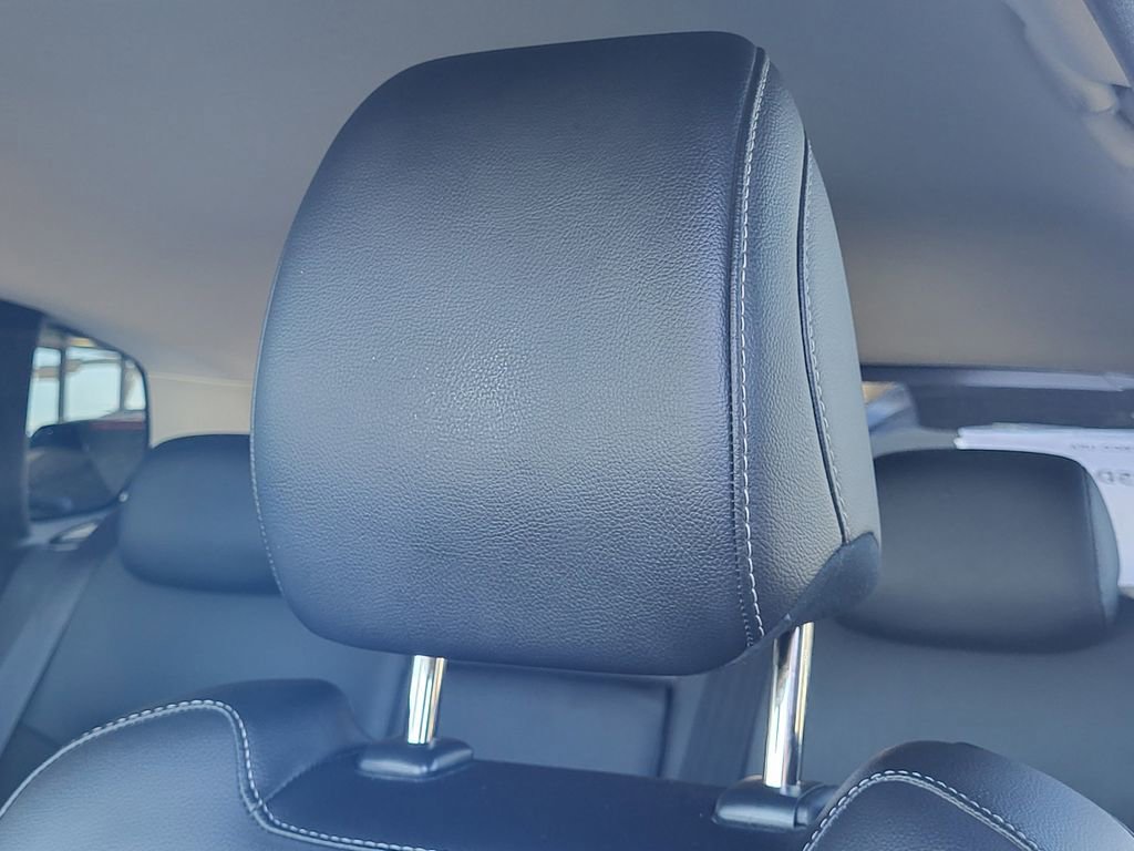 Used 2025 MAZDA CX-50 AWD 2.5 S w/ Preferred Package image 14