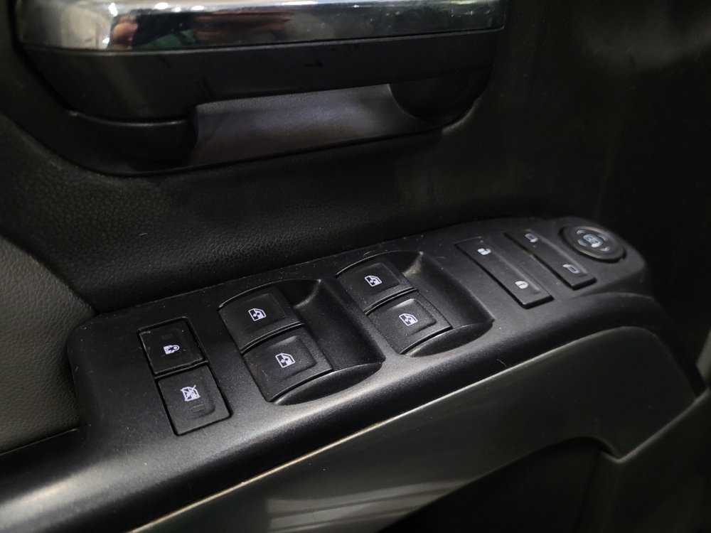 Used 2017 Chevrolet Silverado 1500 LT w/ All Star Edition AWD/4WD image 27