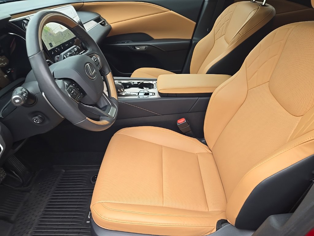 Used 2025 Lexus RX 350 Premium w/ Convenience Package AWD/4WD image 25