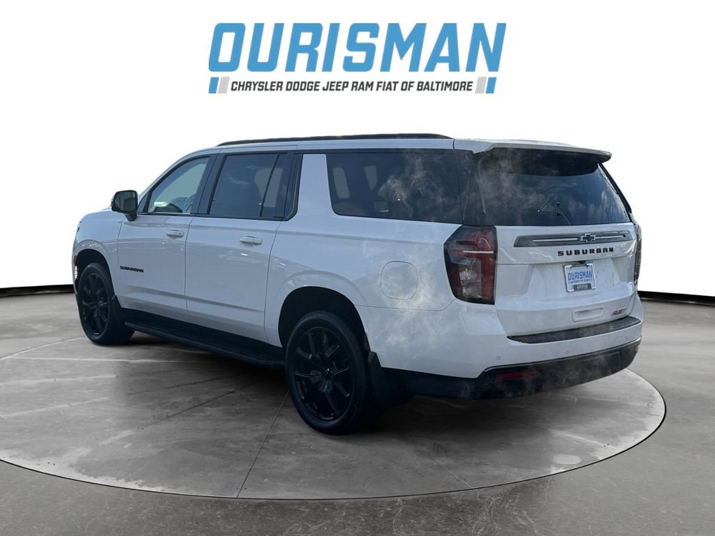 Used 2022 Chevrolet Suburban RST w/ Luxury Package image 4