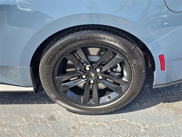 Used 2025 Ford Mustang GT image 5