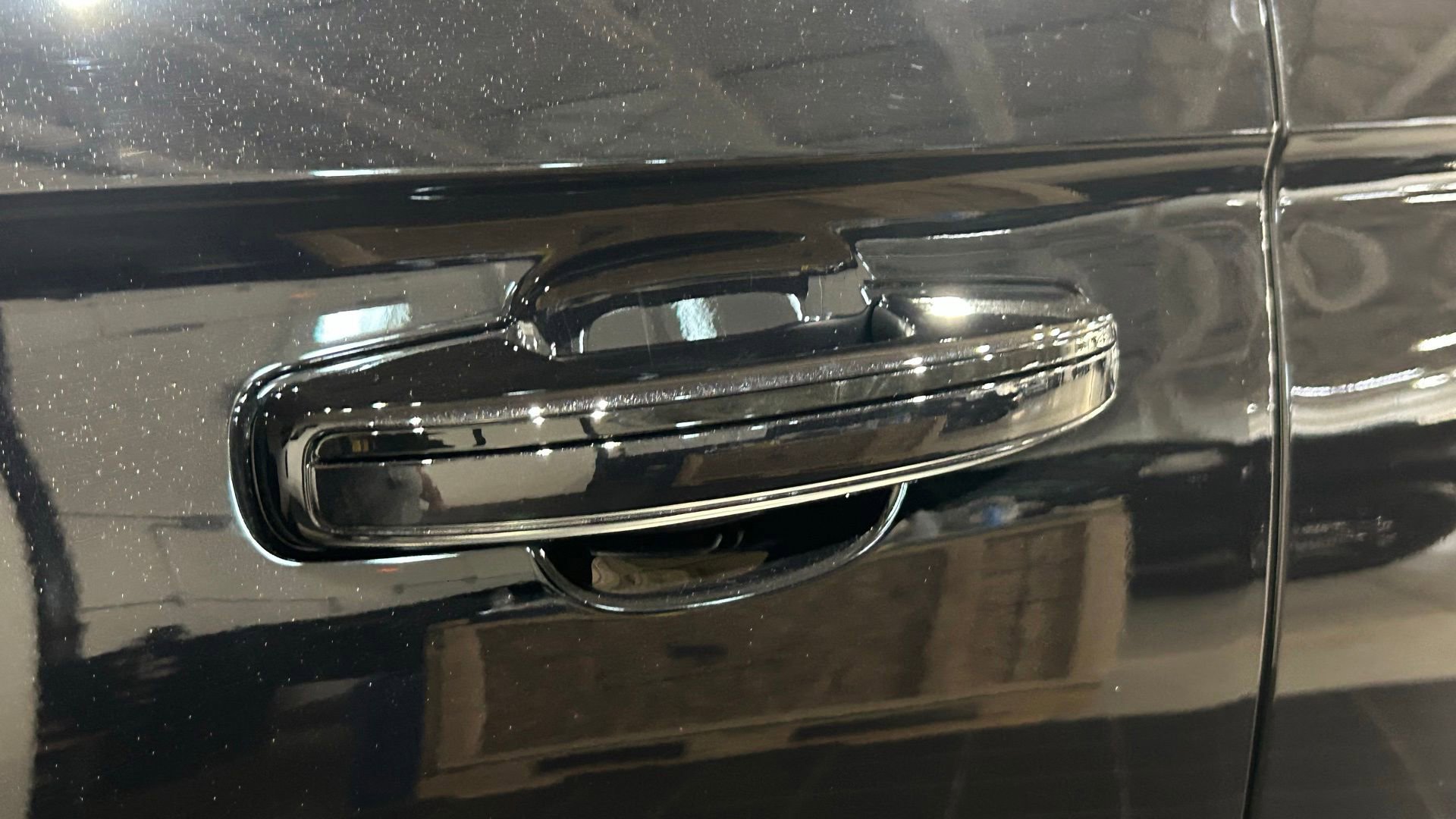 New 2026 Lincoln Navigator L Reserve AWD/4WD image 19