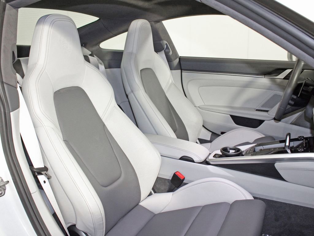 Certified 2024 Porsche 911 Turbo S AWD/4WD image 38