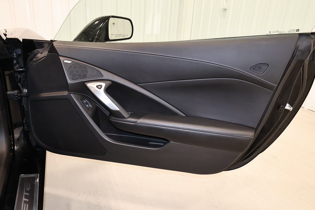 Used 2017 Chevrolet Corvette Stingray Coupe w/ Carbon Flash Badge Package image 16