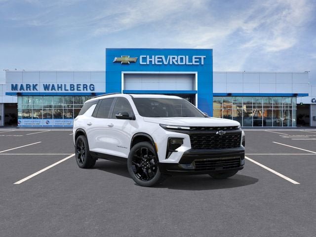 New 2026 Chevrolet Traverse RS w/ LPO, Floor Liner Package AWD/4WD image 1